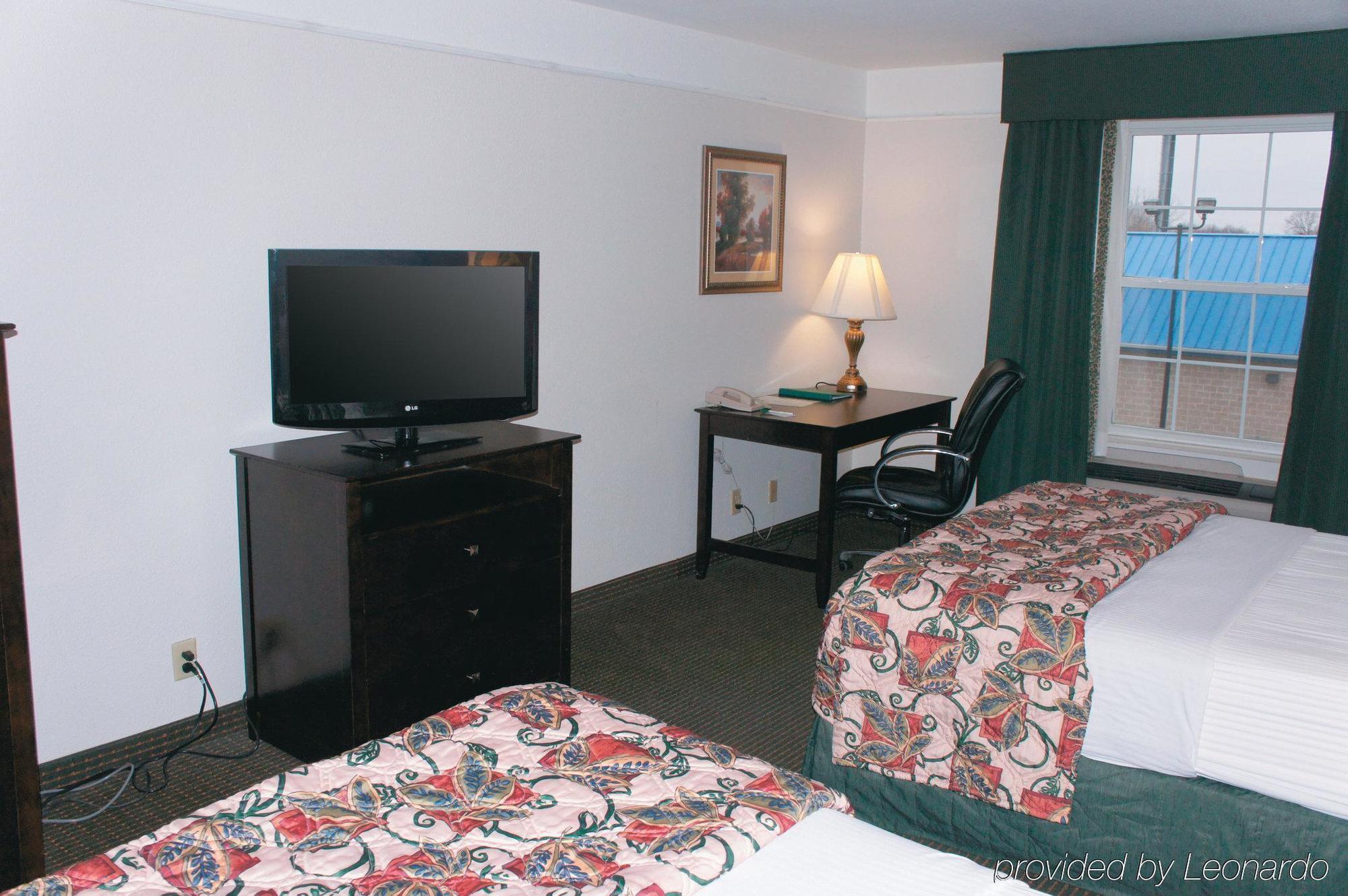 La Quinta By Wyndham Kansas Airport Hotel Kansas City